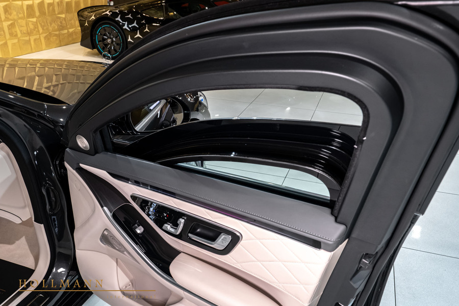 Vehicle view 6