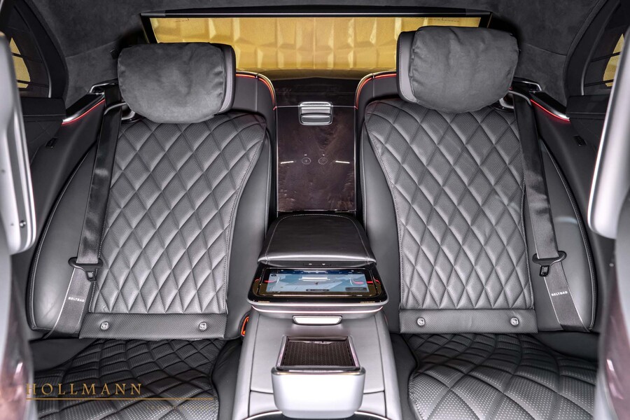 Vehicle view 23