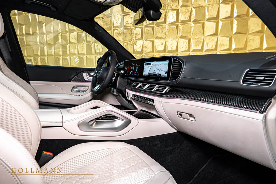 Vehicle view 18