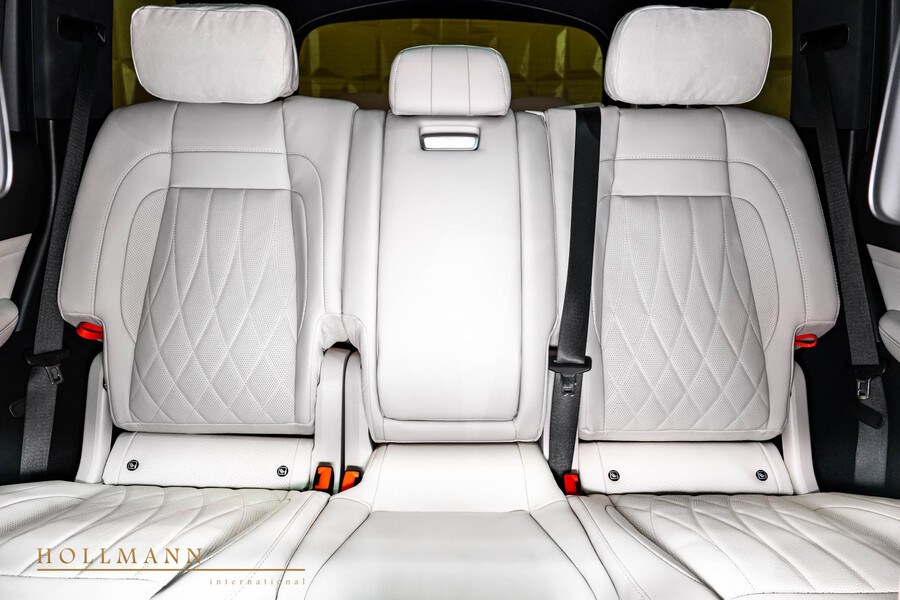Vehicle view 25