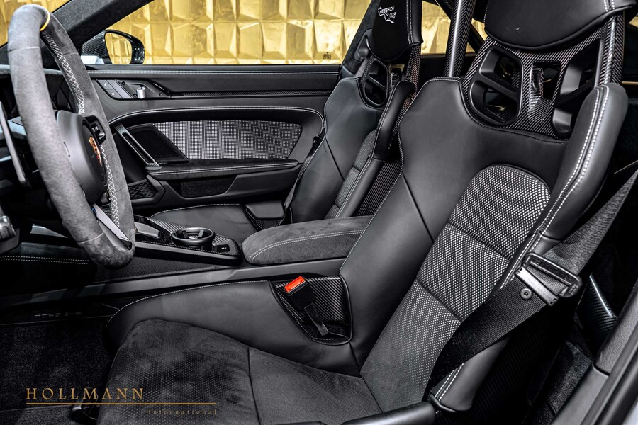 Vehicle view 13