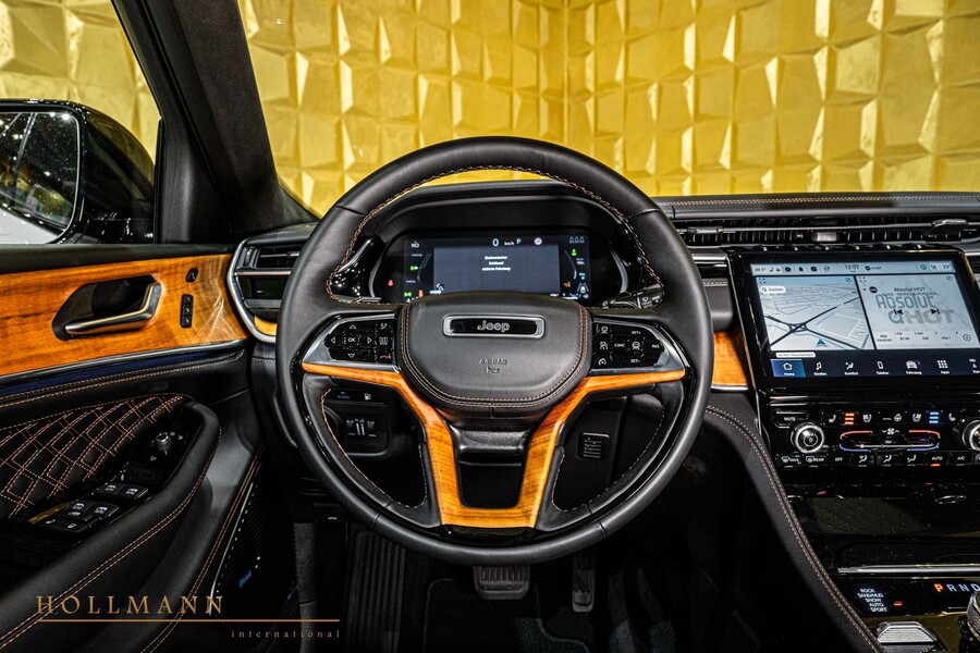 Vehicle view 17