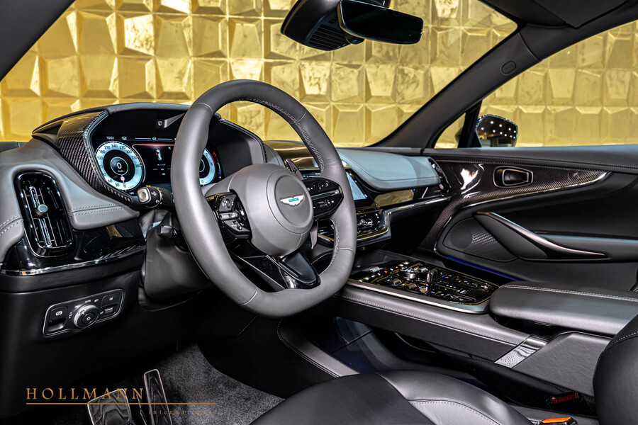 Vehicle view 14
