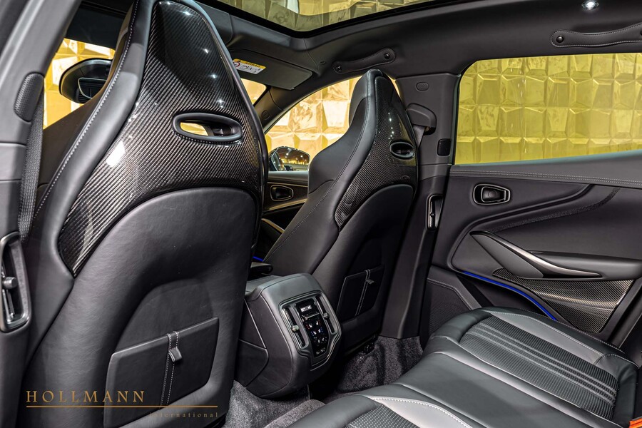 Vehicle view 25