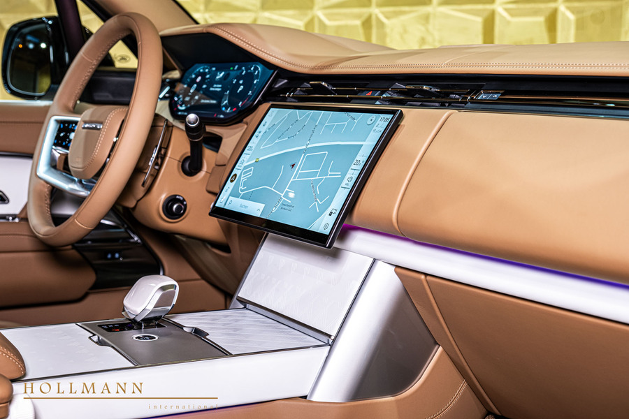 Vehicle view 9