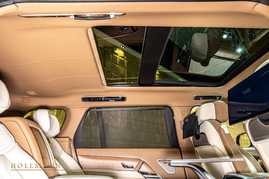 Vehicle view 17