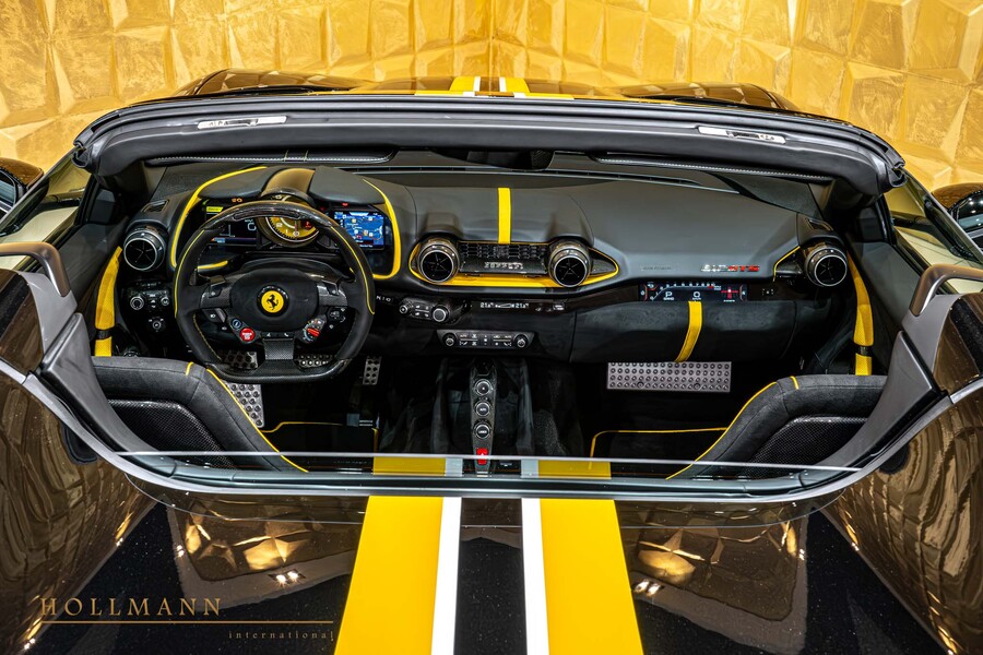 Vehicle view 19