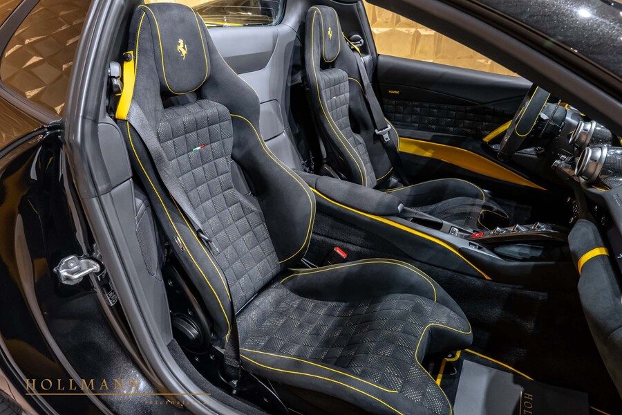 Vehicle view 27