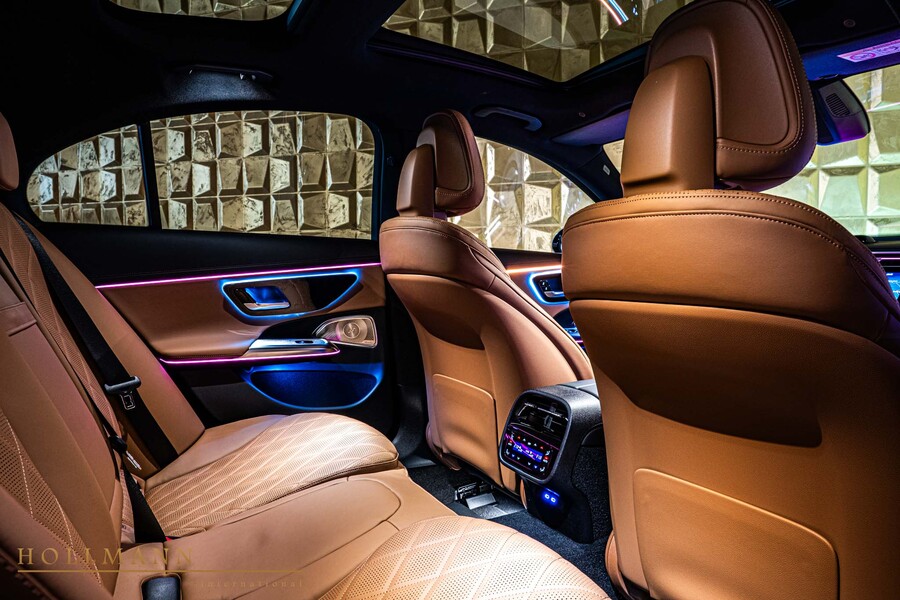 Vehicle view 14