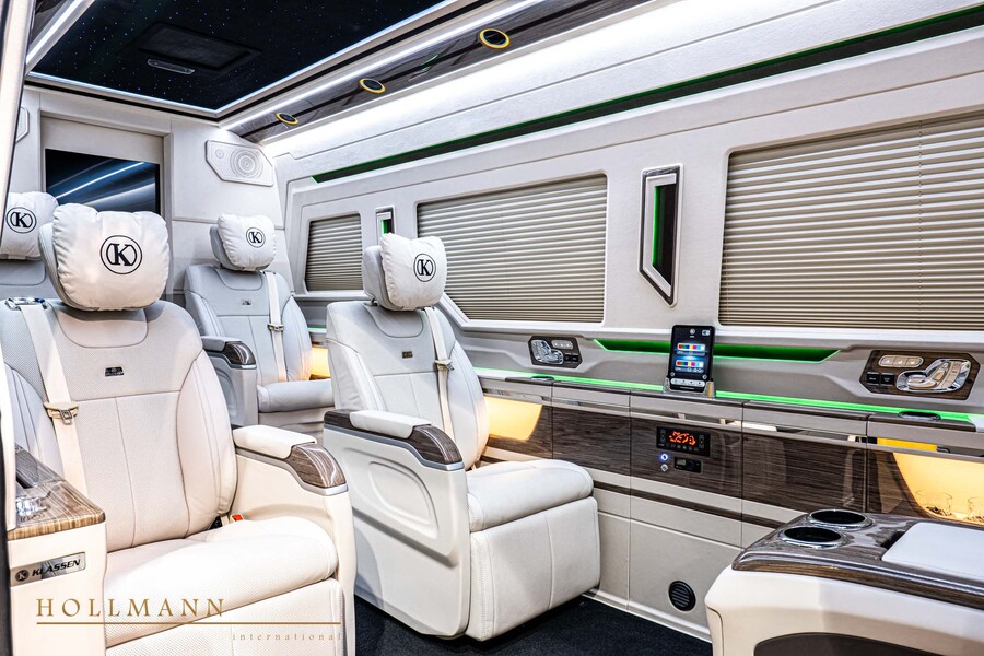 Vehicle view 15