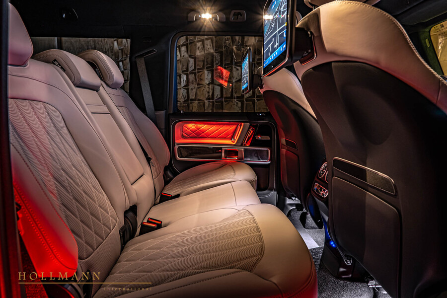 Vehicle view 16