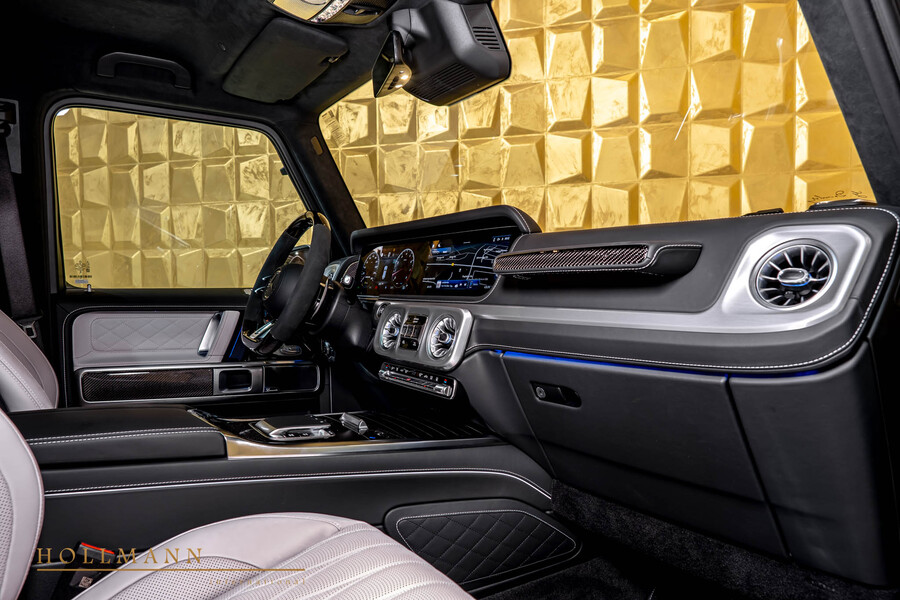 Vehicle view 19
