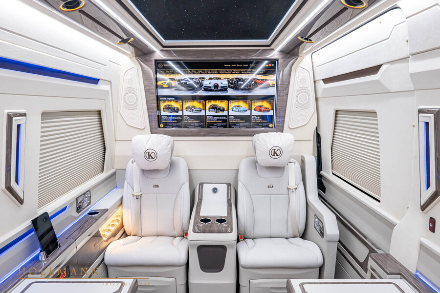 Vehicle view 34
