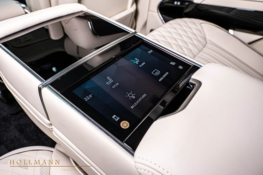 Vehicle view 34