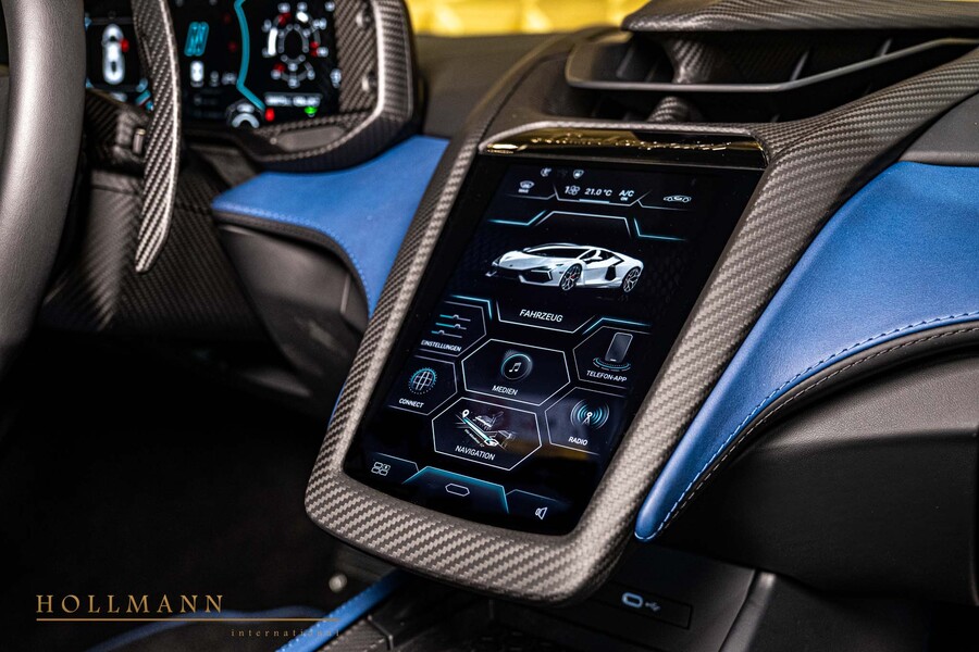 Vehicle view 26