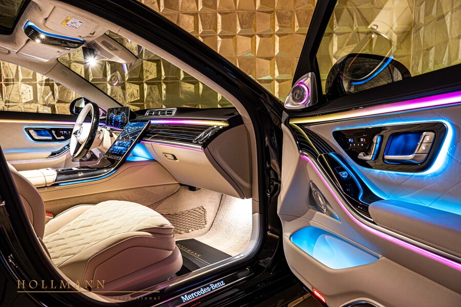 Vehicle view 16