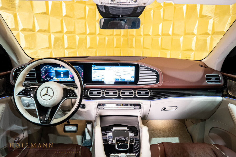 Vehicle view 23