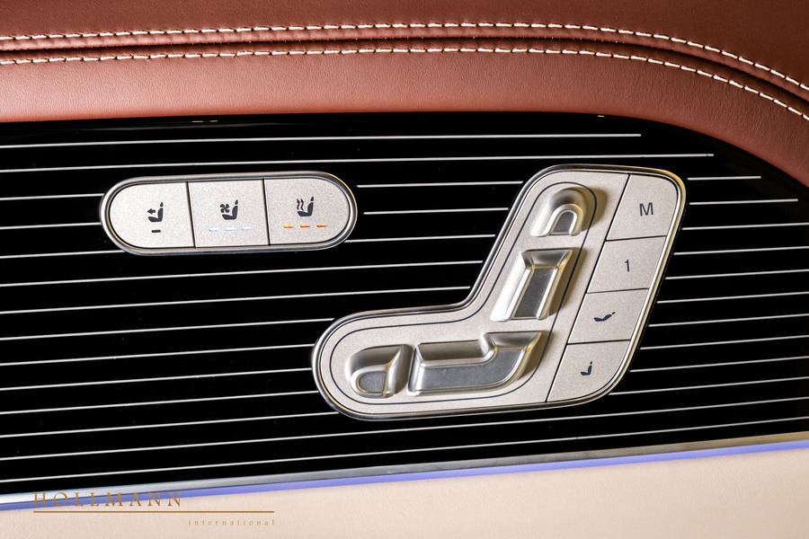 Vehicle view 25