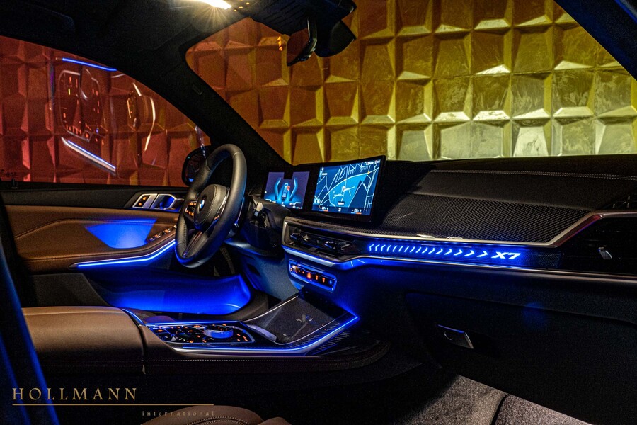Vehicle view 12