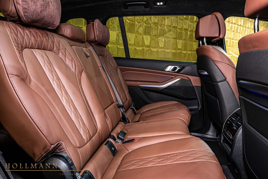 Vehicle view 27