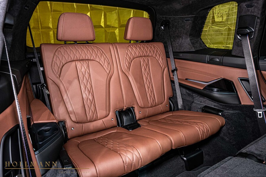 Vehicle view 28