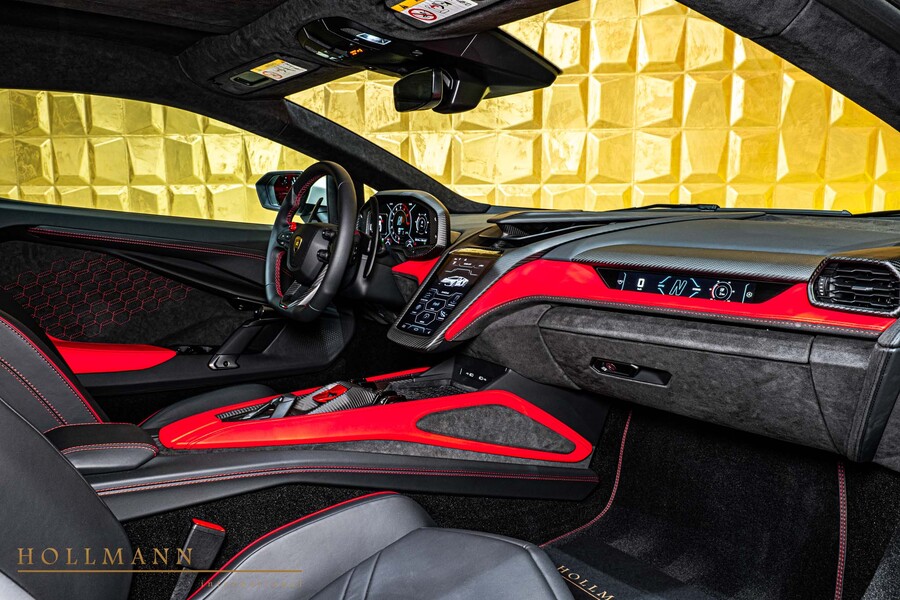 Vehicle view 14