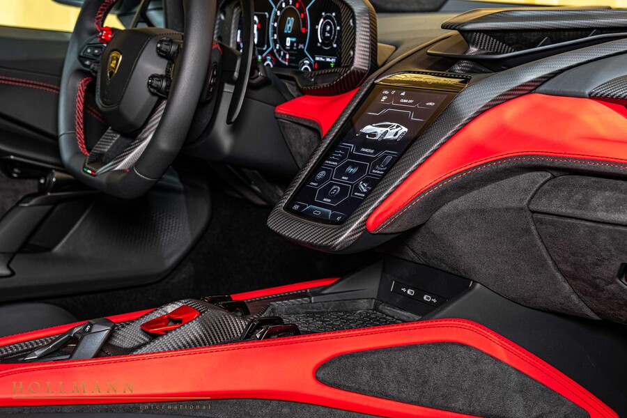 Vehicle view 15
