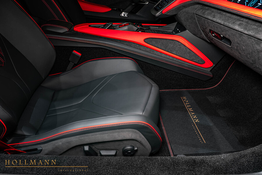 Vehicle view 17