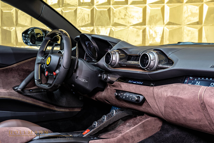 Vehicle view 16
