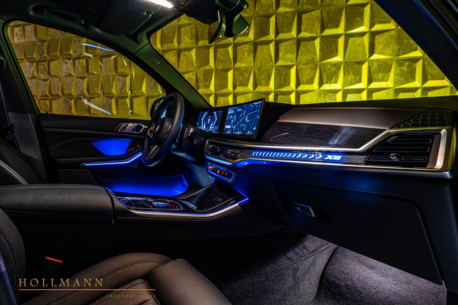 Vehicle view 10