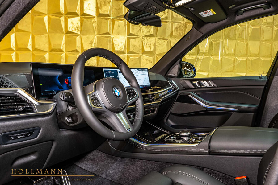 Vehicle view 12