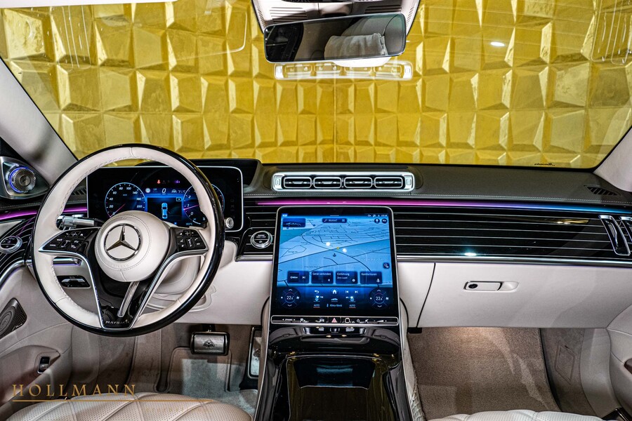 Vehicle view 25