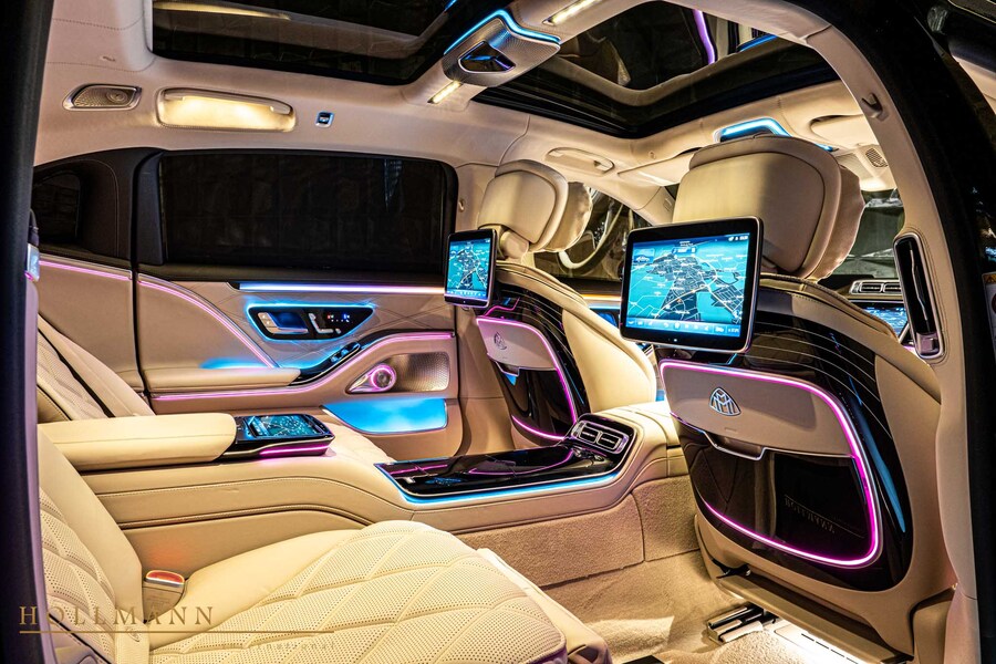 Vehicle view 9