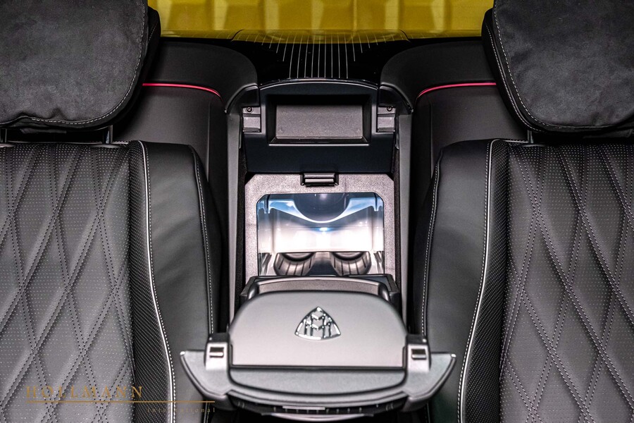 Vehicle view 14