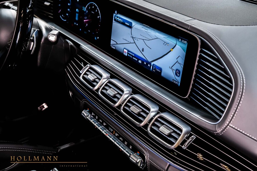 Vehicle view 15
