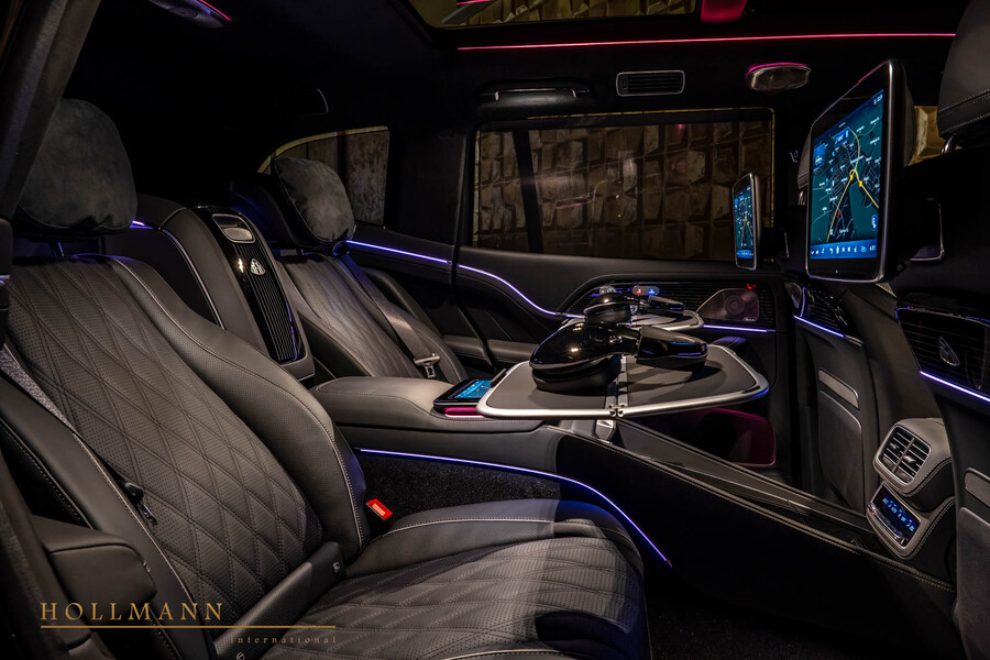 Vehicle view 9