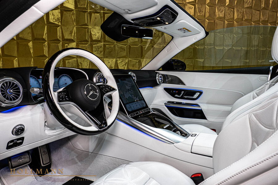 Vehicle view 18