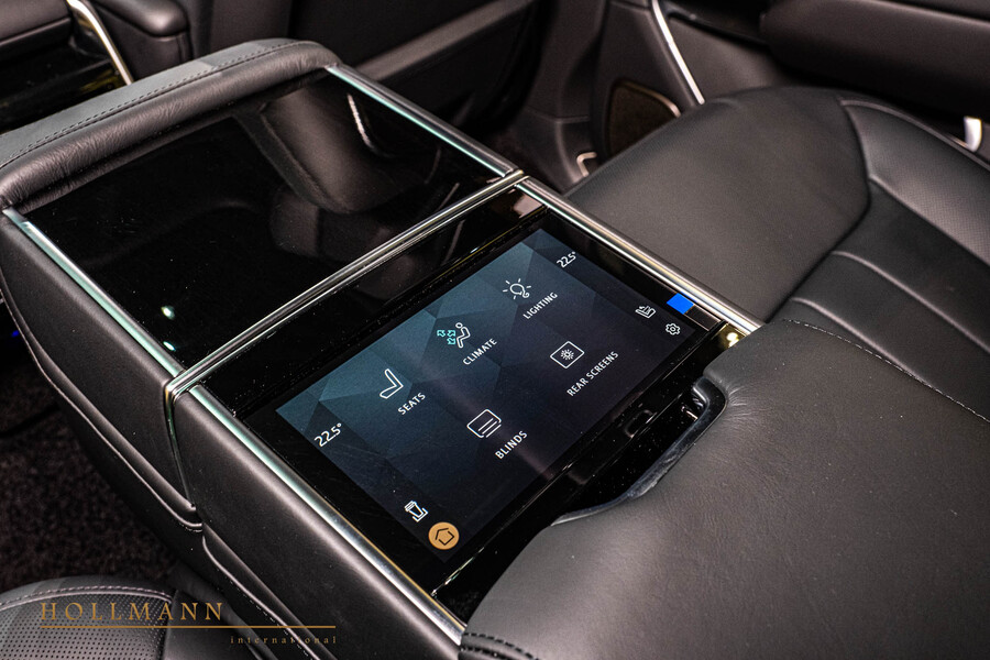Vehicle view 23