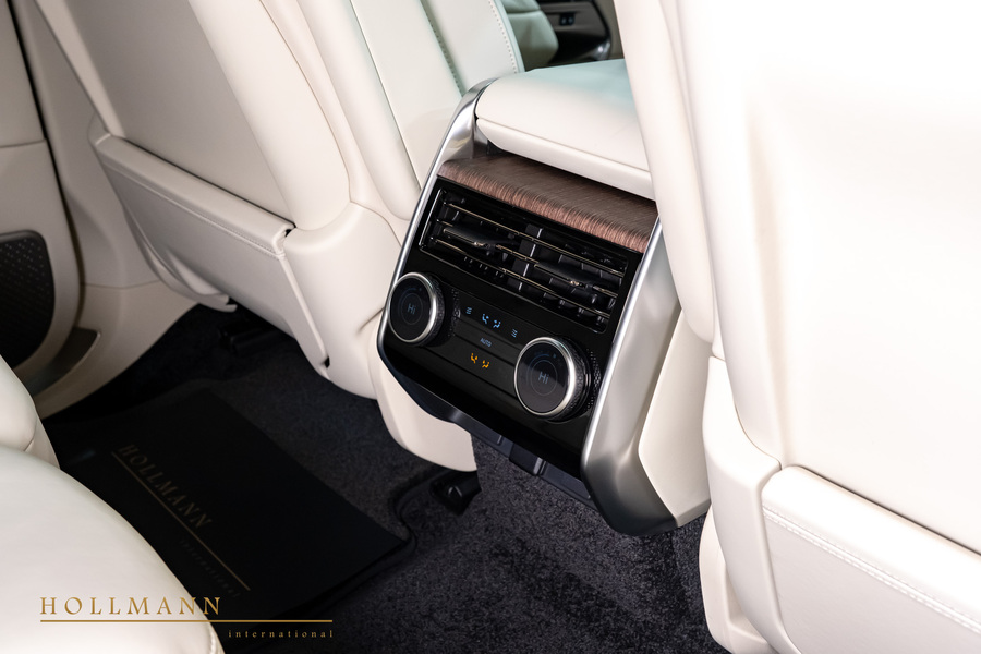 Vehicle view 14