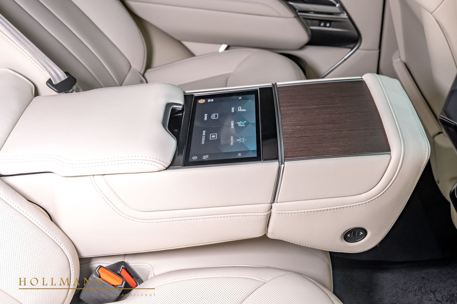 Vehicle view 15