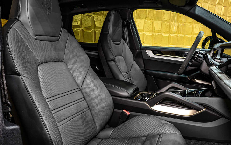 Vehicle view 11