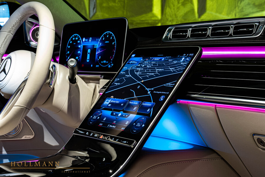 Vehicle view 13