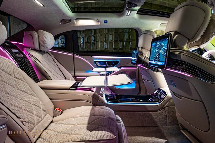 Vehicle view 16