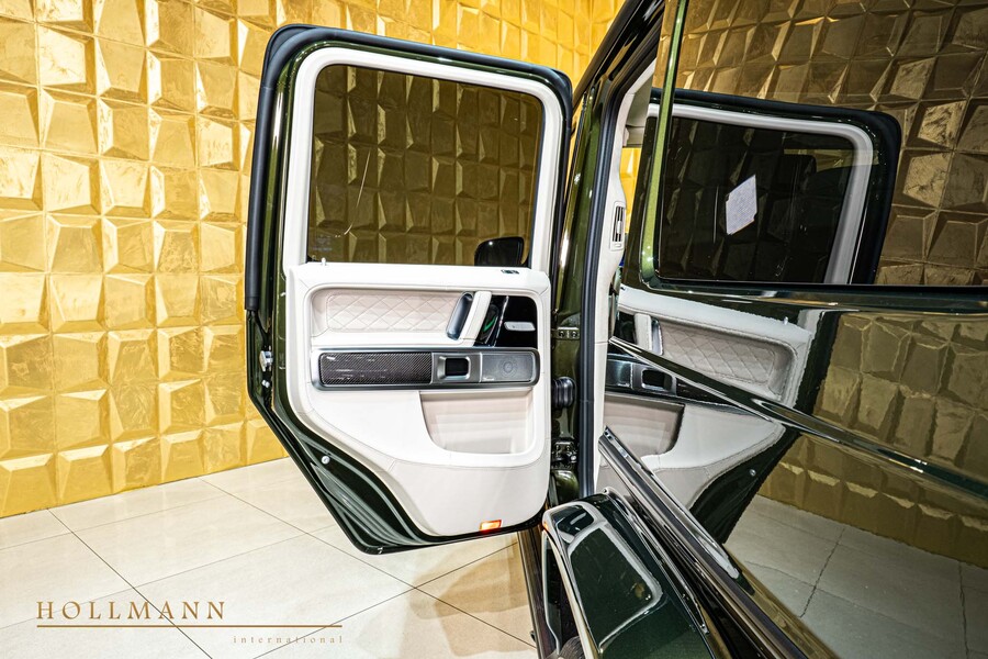 Vehicle view 15