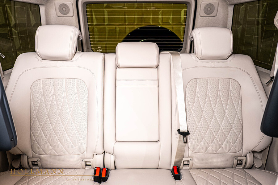 Vehicle view 17