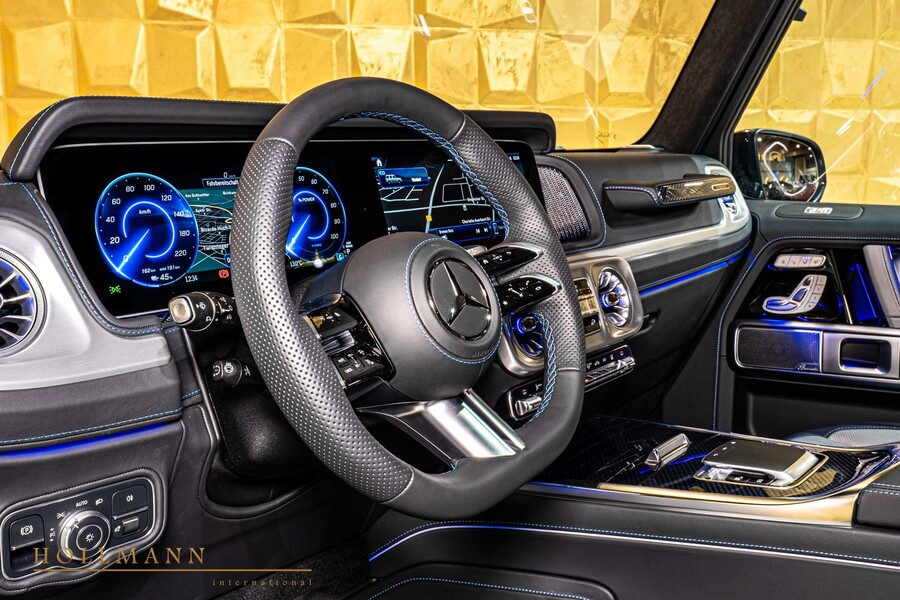 Vehicle view 23