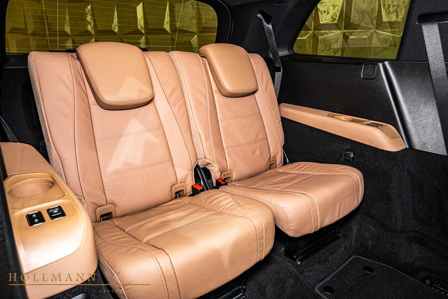 Vehicle view 24