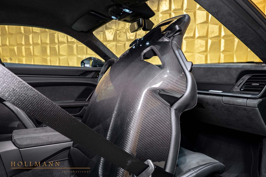 Vehicle view 18