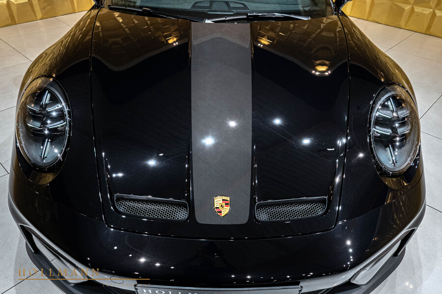 Vehicle view 9