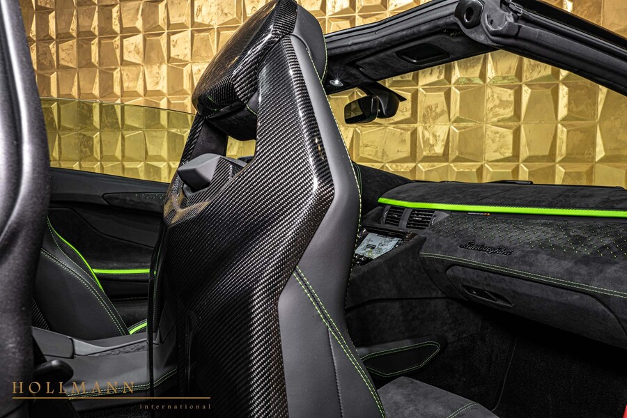 Vehicle view 16